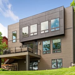 Lakefront Luxury