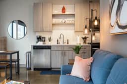 Sable 305 - One Bedroom - Image 2