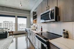Sable 704 - One Bedroom - Image 3