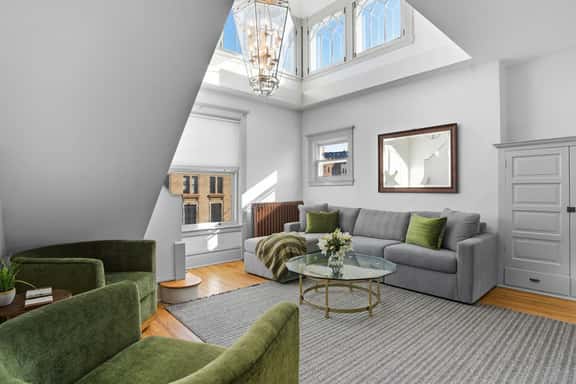 The Lyon House at Loring Park - Image 1