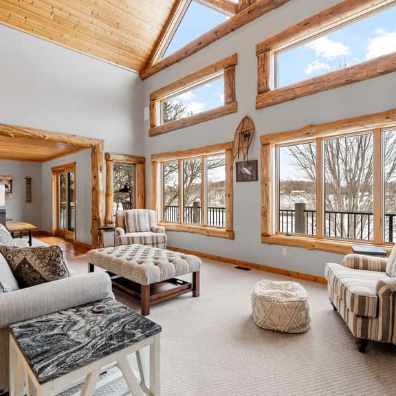Maple Lake Chalet - Image 1
