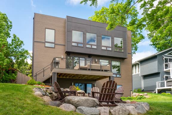 Lakefront Luxury