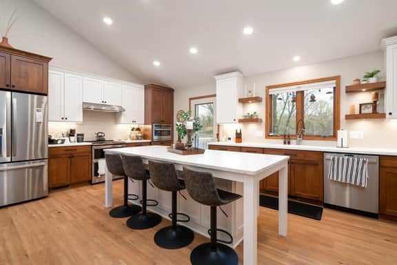 Creekside Lodge - Image 3