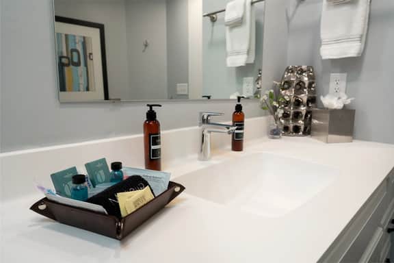 Bassett Creek Retreat