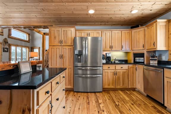 Maple Lake Chalet