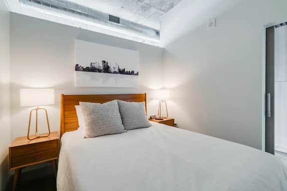Sable 508 - One Bedroom - Image 2