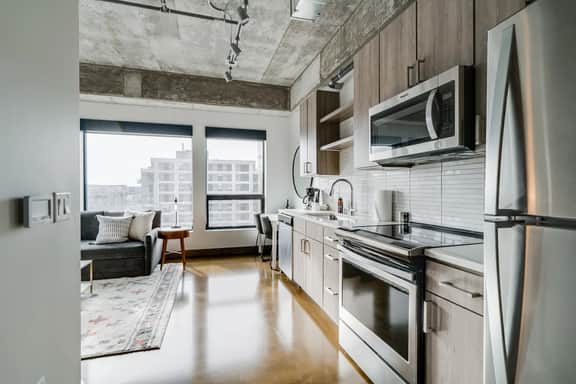 Sable 508 - One Bedroom - Image 3