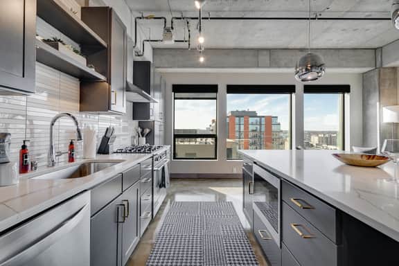 Sable 701 - Luxury Two Story Loft - Image 4