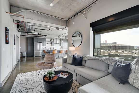 Sable 701 - Luxury Two Story Loft - Image 5