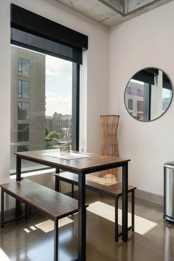Sable 305 - One Bedroom - Image 4