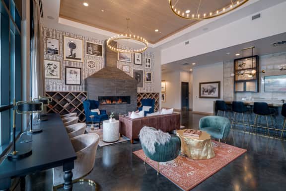 Z. Sable 707